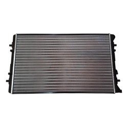 Radiador Vw Bora 1.8t 2.0 Tdi / Vw Golf '99 - '07